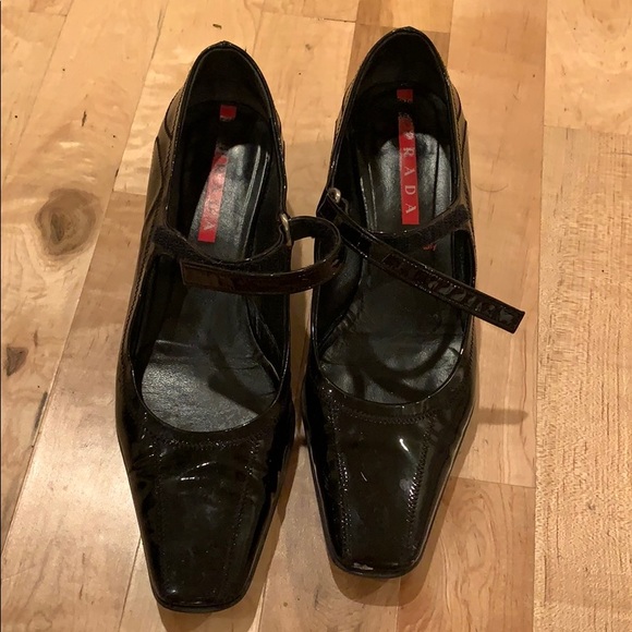 Prada Heel - Picture 1 of 4